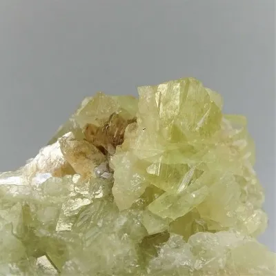 Brazilianite crystals in druse 37.7g, Brazil