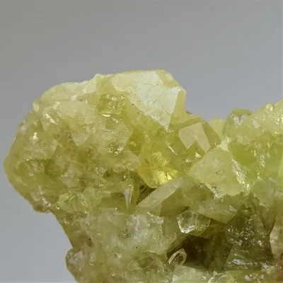 Brazilianit srostlice krystalů 42,3g, Brazílie