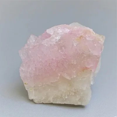 Růženín krystalický, sbírkový kus 174g, Brazílie