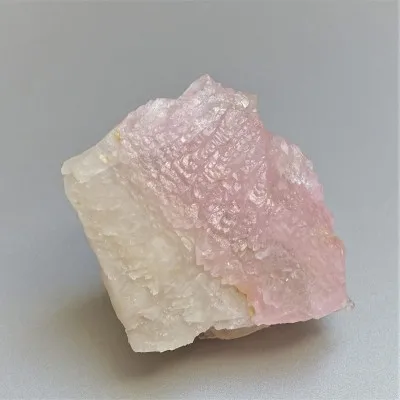 Růženín krystalický, sbírkový kus 174g, Brazílie