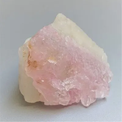 Rosen quarz kristall 174g, Brasilien