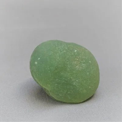 Prehnit natürliches Mineral 80,2g, Mali