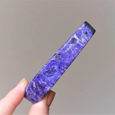 Charoit/Čaroit leštěný 113,1g, Rusko