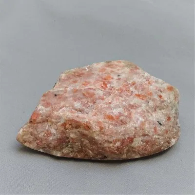 Sluneční kámen přírodní 558g, Indie