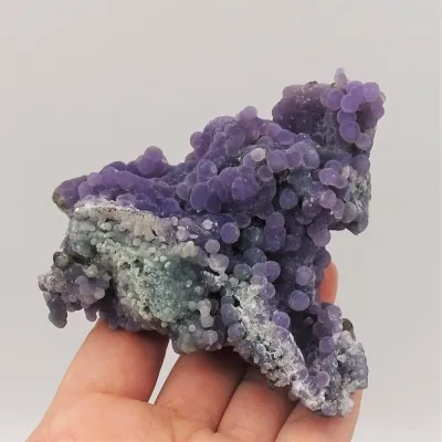Hroznový chalcedon 254g, Indonésie