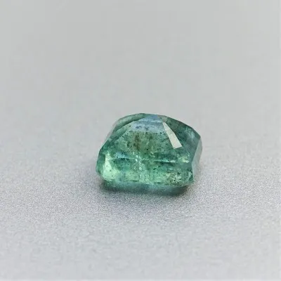 Emerald natural cut 2.22ct, Zambia