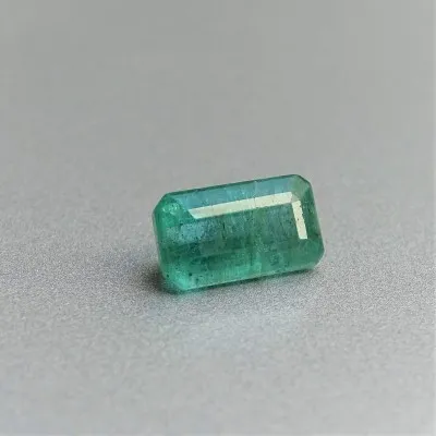 Emerald natural cut 2.35ct, Zambia