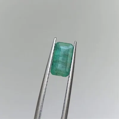 Emerald natural cut 2.35ct, Zambia
