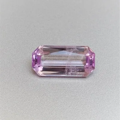 Kunzit broušený top kvalita 16,16ct, Afganistán