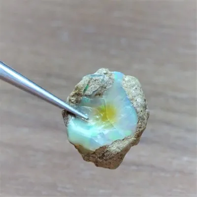 Ethiopian opal natural 5.3g, Ethiopia