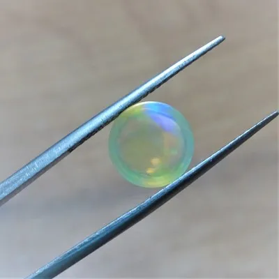 Ethiopian opal cabochon 2.78ct, Ethiopia