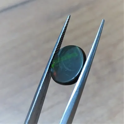 Etiopský opál černý kabošon 4,68ct, Etiopie