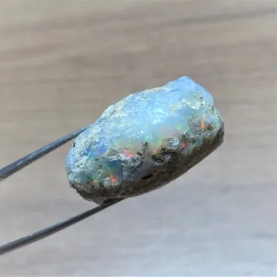 Ethiopian opal natural 15.7g, Ethiopia