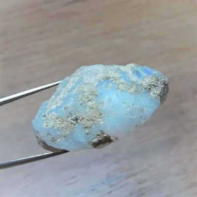 Ethiopian opal natural 19.8g, Ethiopia