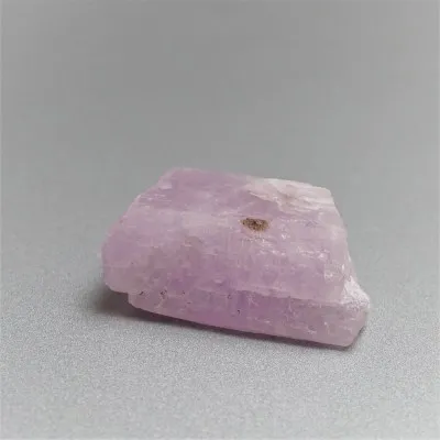 Kunzite natural crystal 15,6g, Afghanistan