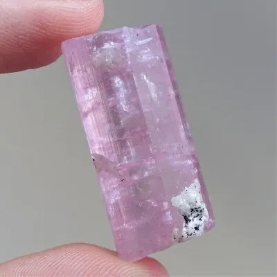 Turmalin rosa natürlicher Kristall 15,7 g, Afghanistan