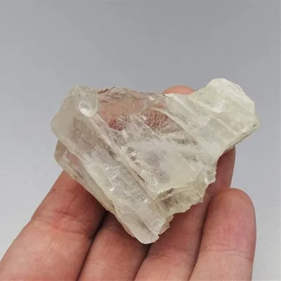 Petalite natural mineral 57.4g, Brazil