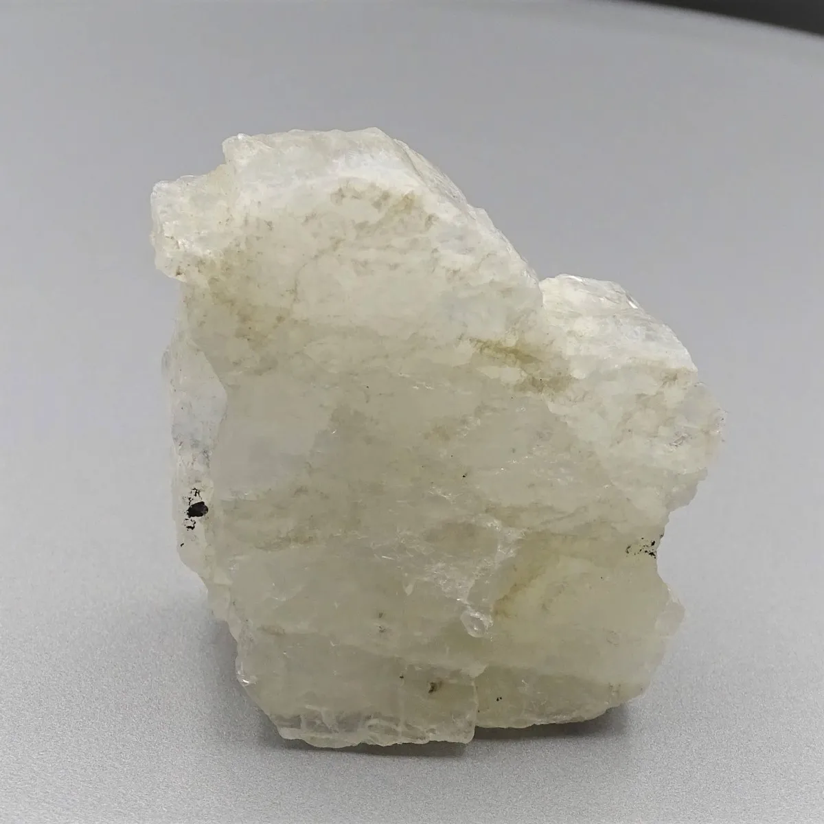 Petalit přírodní minerál 83,6g, Brazílie