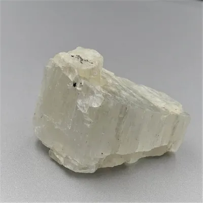 Petalite natural mineral 83.6g, Brazil