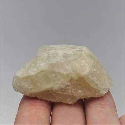 Petalit přírodní minerál 29g, Brazílie