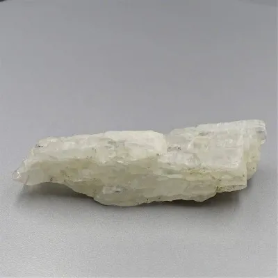 Petalit přírodní minerál 50,3g, Brazílie