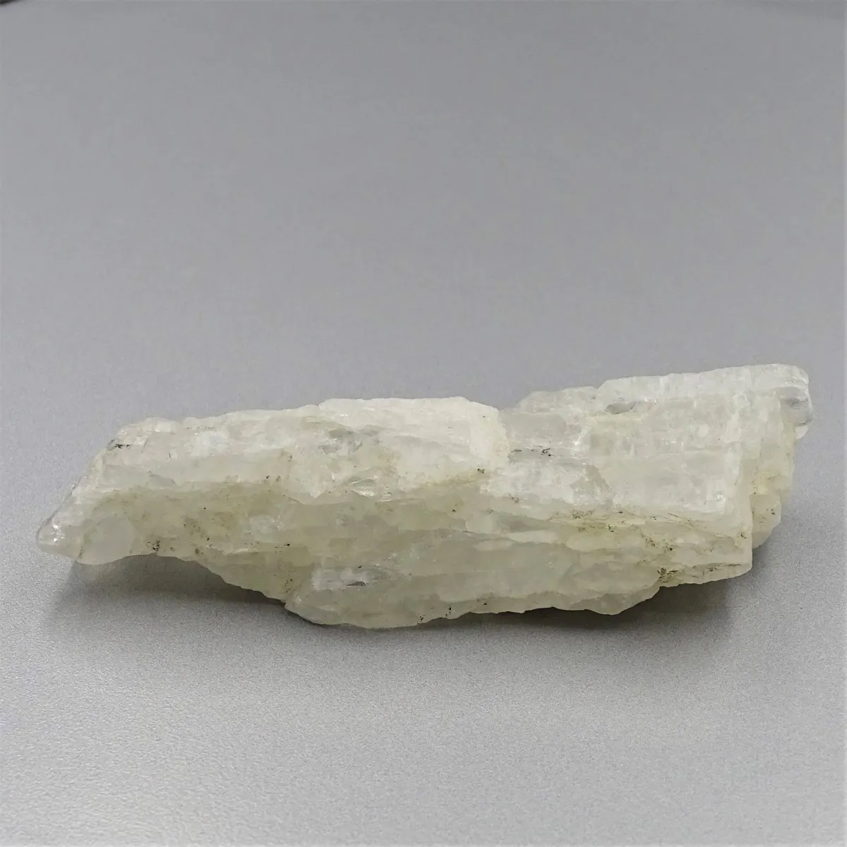 Petalit přírodní minerál 50,3g, Brazílie