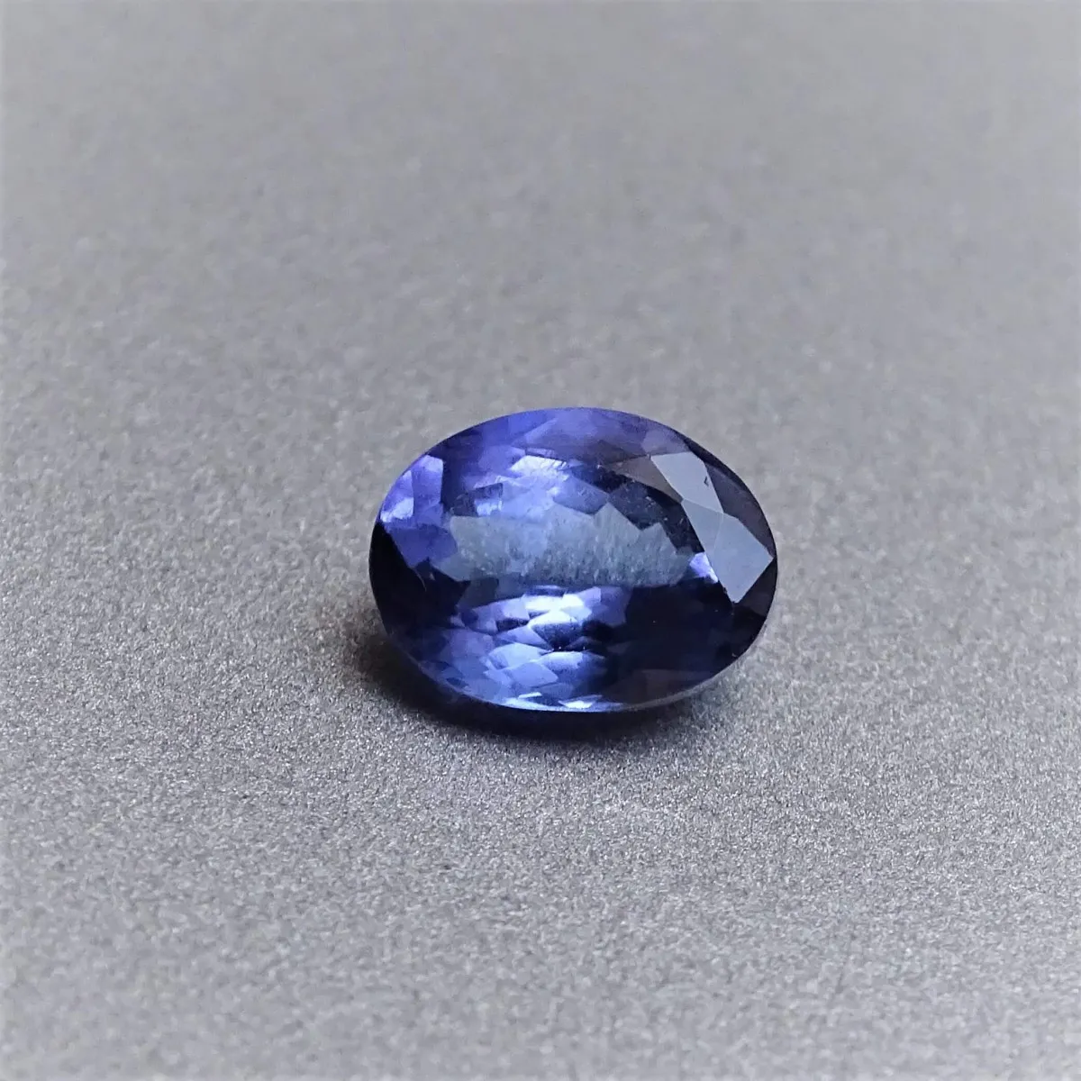Tanzanite cut 1.49ct, certificate, Tanzania