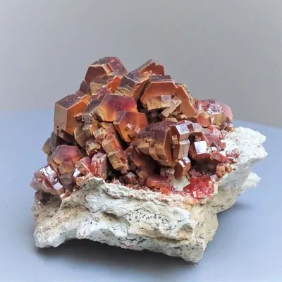 Vanadinit minerál 595g, Maroko