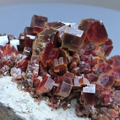 Vanadinit minerál 595g, Maroko