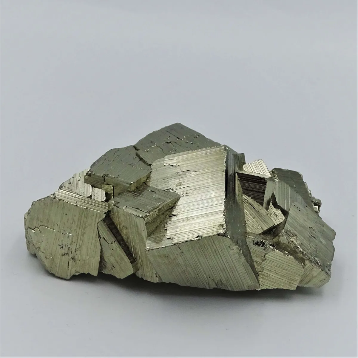 Pyrit mineral druse 292g, Peru