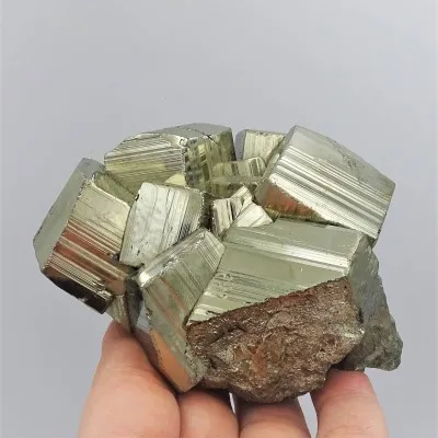 Pyrit minerál drúza 634g, Peru