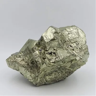 Pyrite mineral druse 898g, Peru