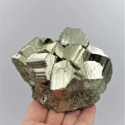 Pyrite mineral druse 898g, Peru