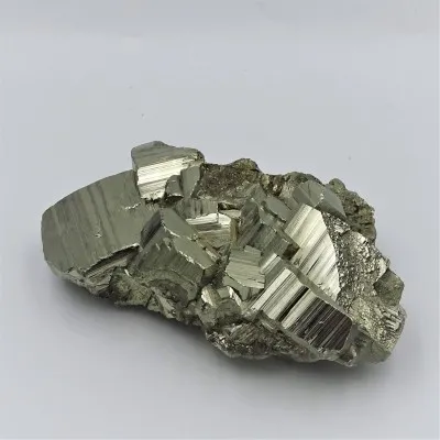 Pyrite mineral druse 738g, Peru