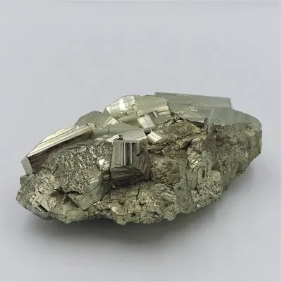 Pyrite mineral druse 738g, Peru