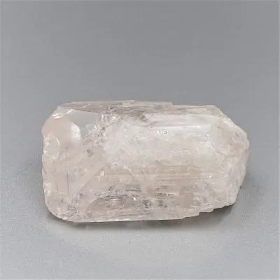 Danburit Naturkristall 86,9g, Mexiko