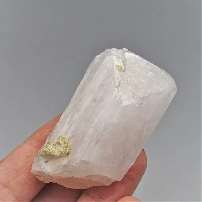 Danburit Naturkristall 45,3g, Mexiko