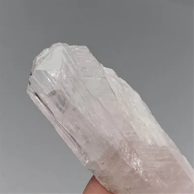 Danburite natural crystal 47.1g, Mexico