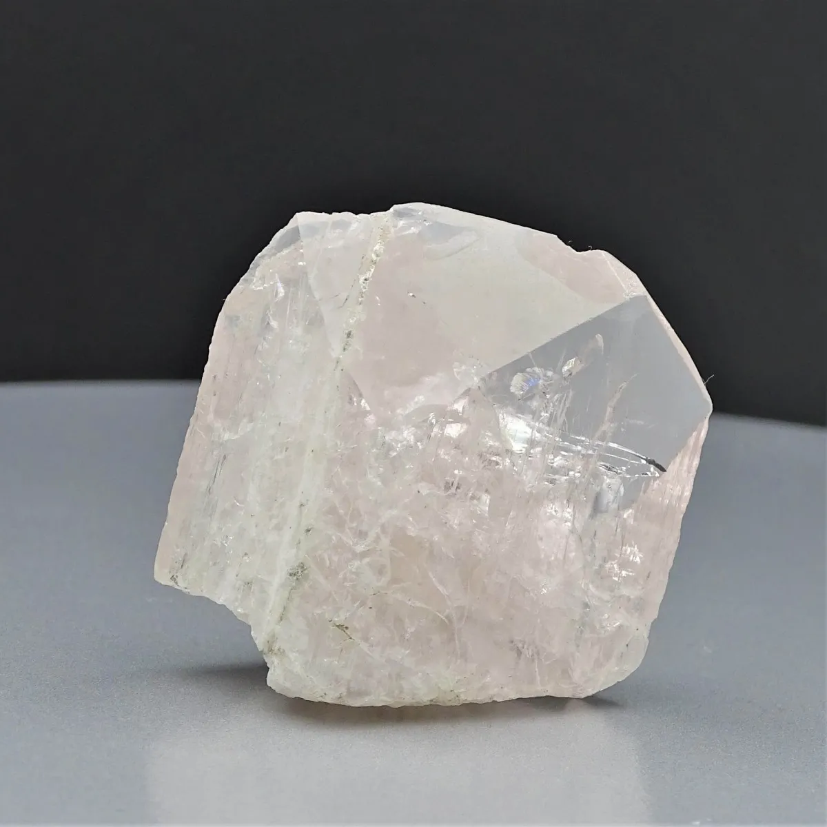 Danburite natural crystal 71.3g, Mexico