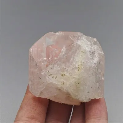 Danburit Naturkristall 71,3g, Mexiko