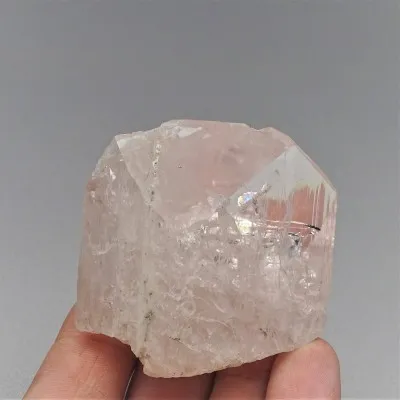 Danburite natural crystal 71.3g, Mexico