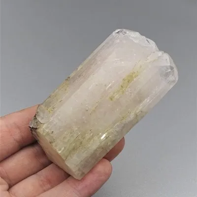 Danburite natural crystal 118.4g, Mexico