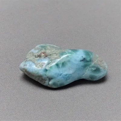 Larimar raw natural mineral 18.4g, Dominican Republic