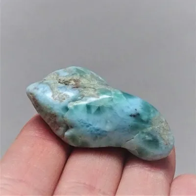 Larimar raw natural mineral 18.4g, Dominican Republic
