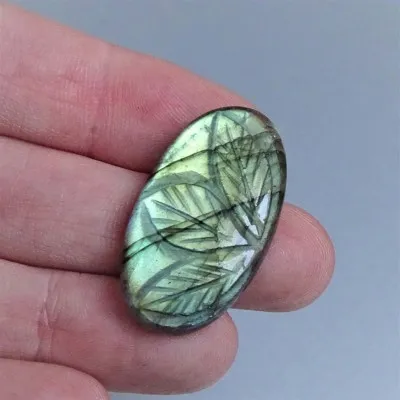 Labradorit Cabochon 5,5g, Madagaskar