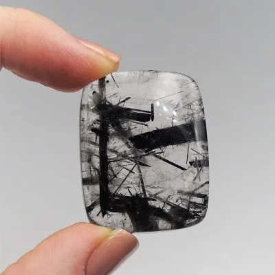 Kristall mit schwarzem Rutil-Cabochon 12,4 g, Brasilien