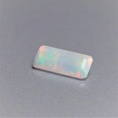 Ethiopian opal cabochon 4.25ct, Ethiopia