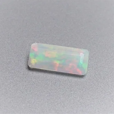 Äthiopischer Opal Cabochon 4,25ct, Äthiopien