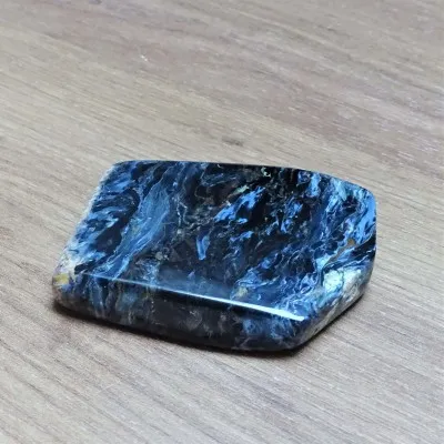 Pietersit poliertes natürliches Mineral 98,3g, Namibia