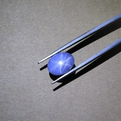 Natural star sapphire - 9.24ct with certificate, Sri Lanka